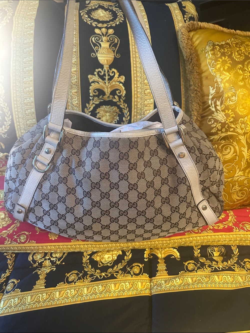 Gucci Tote Canvas EUC